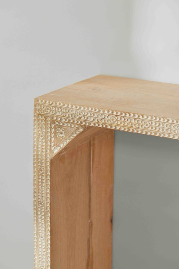 Maala Hallway Table | Handcrafted Furniture | Tree Stripes
